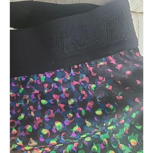 Nike Pro Hypercool Compression Leggings Women's Size Large Black Green Purple - Picture 5 of 7